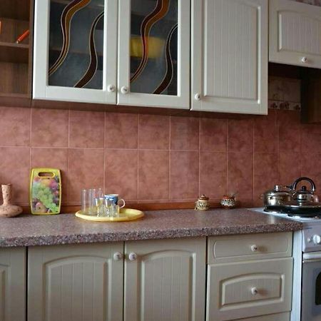 Apartment On Prospekt Peremogi TTchernihiv Extérieur photo