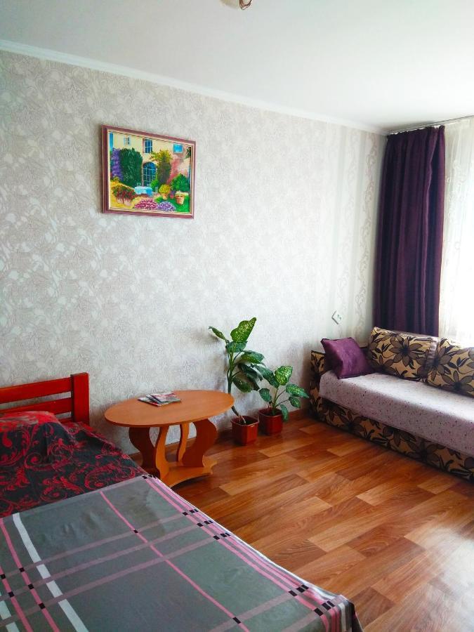 Apartment On Prospekt Peremogi TTchernihiv Extérieur photo